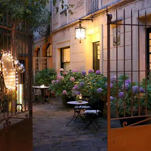 3* Couette-café Caldescans